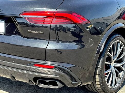 Used 2024 Maserati Grecale Trofeo image 6