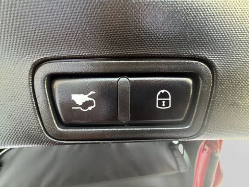Used 2018 Alfa Romeo Stelvio Ti Sport AWD/4WD image 21