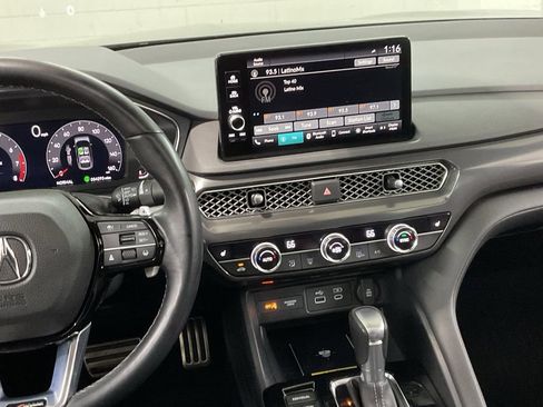 Used 2023 Acura Integra A-Spec image 13