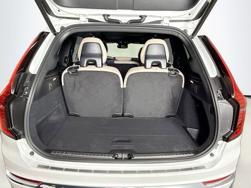 New 2026 Volvo XC90 T8 Plus w/ Protection Package Premier image 27