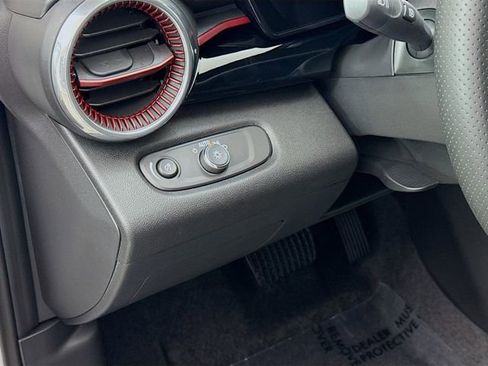 New 2026 Chevrolet Trax RS image 12