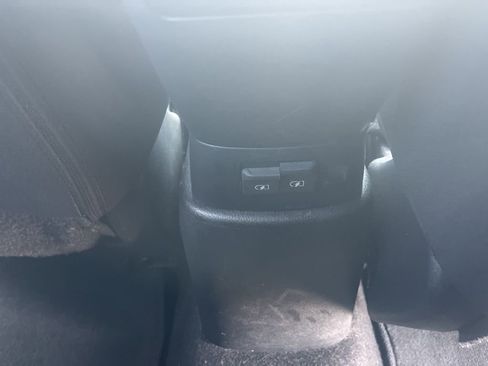 Used 2023 Nissan Kicks S image 25