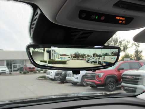 New 2026 Buick Envision Avenir image 27