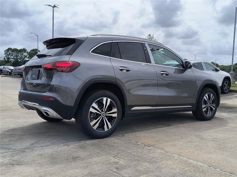 New 2026 Mercedes-Benz GLA 250 image 4