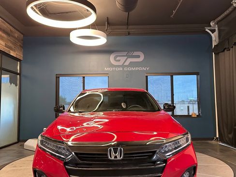 Used 2021 Honda Accord Sport image 8
