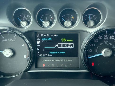 Used 2016 Ford F250 Platinum w/ FX4 Off-Road Package image 33