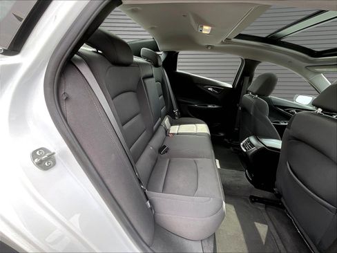Used 2024 Chevrolet Malibu LT FWD image 25