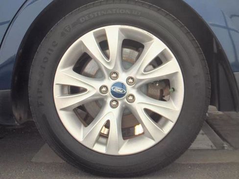 Used 2012 Ford Taurus SEL FWD image 9