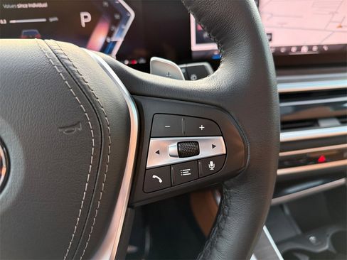 Certified 2024 BMW X5 xDrive40i w/ Premium Package image 32