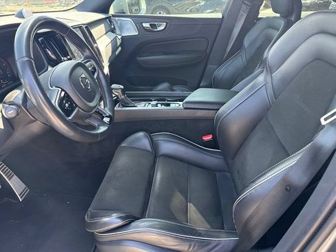 Used 2018 Volvo XC60 T6 R-Design w/ Convenience Package AWD/4WD image 9