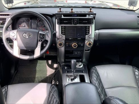Used 2020 Toyota 4Runner SR5 image 13