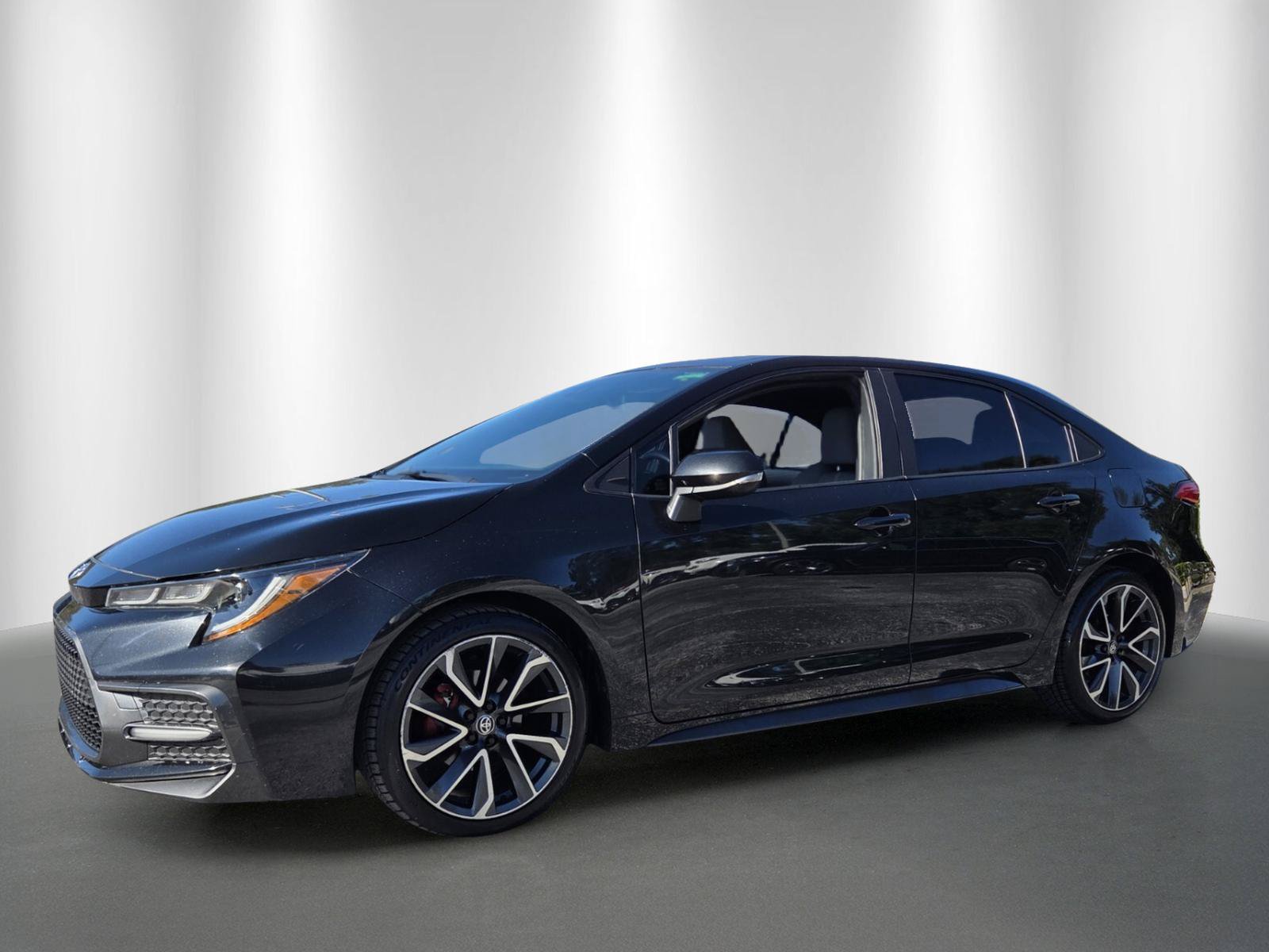 Used 2020 Toyota Corolla SE FWD image 3