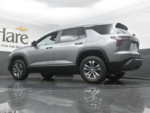 New 2026 Chevrolet Equinox LT w/ Safety and Technology Package FWD image 33