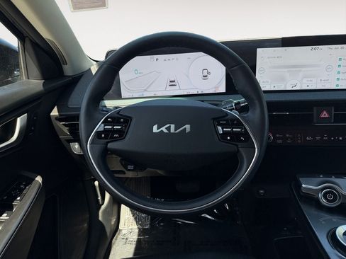 Used 2024 Kia EV6 Light AWD/4WD image 13