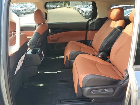 New 2026 Kia Carnival SX Prestige image 20