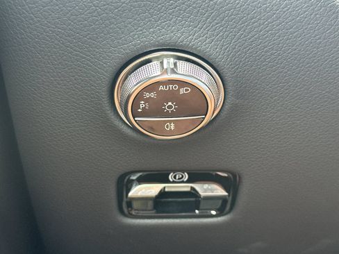 Certified 2026 Mercedes-Benz GLC 300 4MATIC image 32