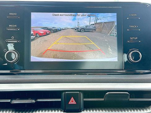 Used 2023 Kia K5 LXS image 21