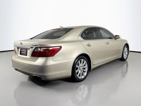 Used 2012 Lexus LS 460 w/ Comfort Pkg image 5