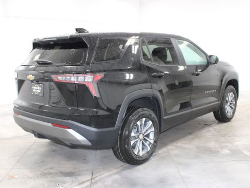 New 2026 Chevrolet Equinox LT w/ Convenience Package II image 9