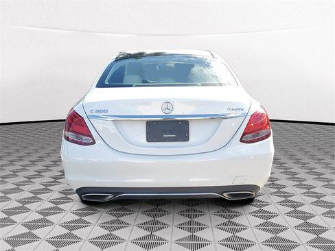 Used 2017 Mercedes-Benz C 300 4MATIC Sedan image 5