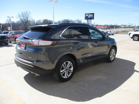 Used 2018 Ford Edge SEL w/ Equipment Group 201A image 6