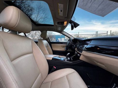 Used 2016 BMW 528i Sedan RWD image 11