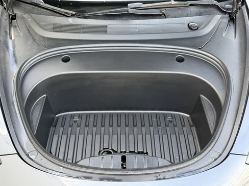 Used 2022 Tesla Model 3 Standard Range RWD image 35