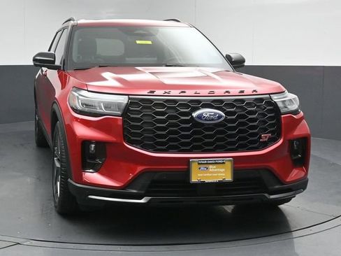 Certified 2025 Ford Explorer ST AWD/4WD image 2