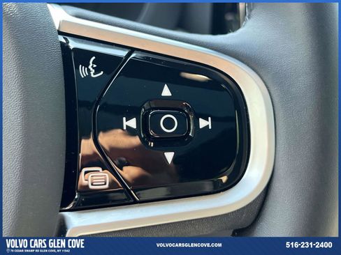 Used 2026 Volvo XC60 B5 Plus w/ Climate Package AWD/4WD image 22
