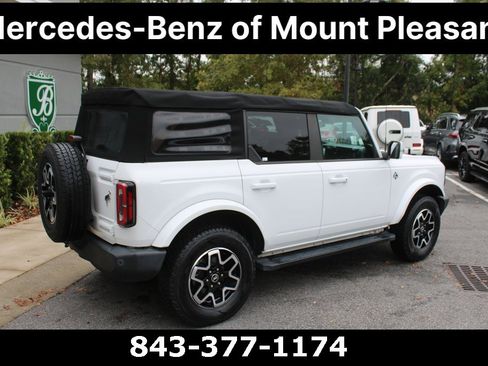 Used 2022 Ford Bronco Outer Banks image 6