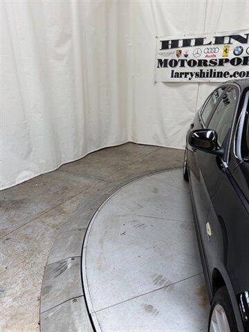 Used 2011 BMW 335i xDrive Sedan AWD/4WD image 13