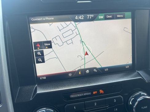 Used 2015 Ford F150 XLT image 23