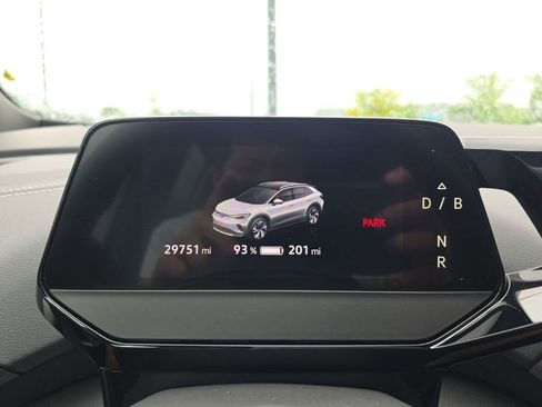 Certified 2023 Volkswagen ID.4 Pro S Plus AWD/4WD image 14