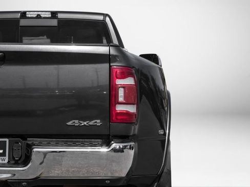 Used 2020 RAM 3500 Laramie image 57