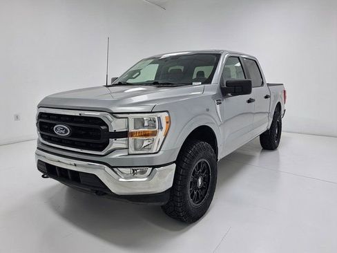 Used 2022 Ford F150 XLT image 5