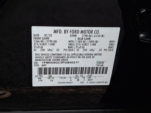 Used 2023 Ford Explorer ST w/ Equipment Group 401A AWD/4WD image 28