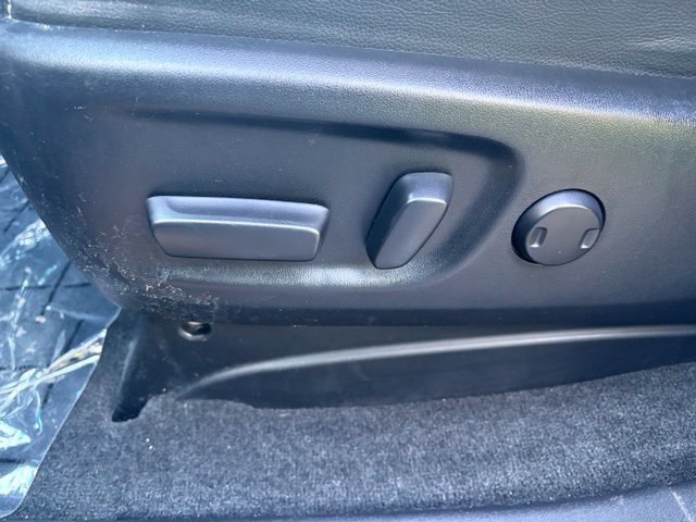 Used 2015 Toyota Sienna SE FWD image 15