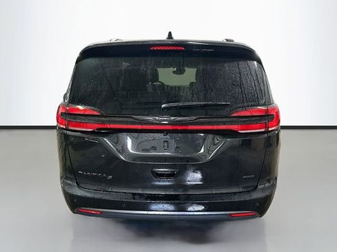 New 2026 Chrysler Pacifica Select w/ S Appearance Package image 7