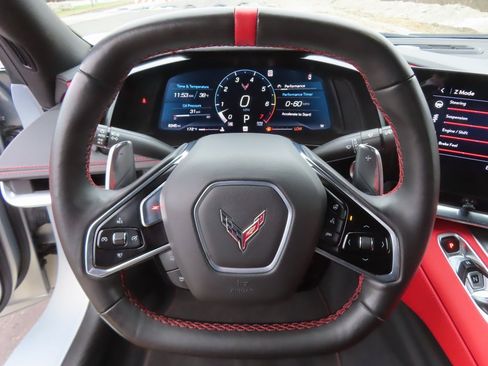 Used 2021 Chevrolet Corvette Stingray Preferred Cpe w/ Z51 Performance Package image 23