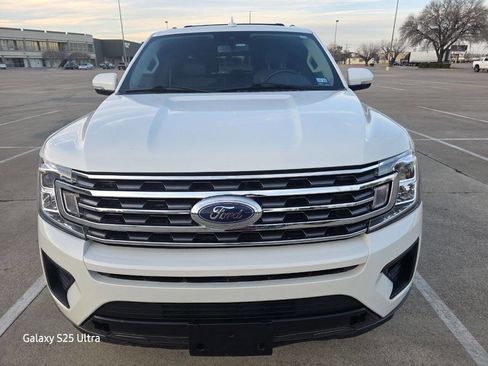 Used 2020 Ford Expedition Max XLT w/ Equipment Group 202A image 3