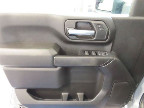 Used 2025 Chevrolet Silverado 2500 Custom w/ Custom Value Package AWD/4WD image 15
