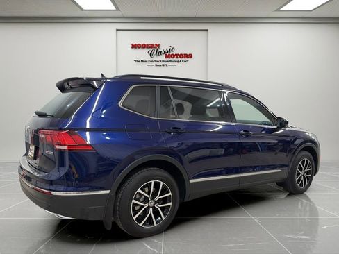 Used 2021 Volkswagen Tiguan SE w/ Panoramic Sunroof Package AWD/4WD image 7