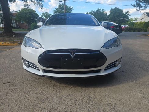 Used 2014 Tesla Model S P85 RWD image 5
