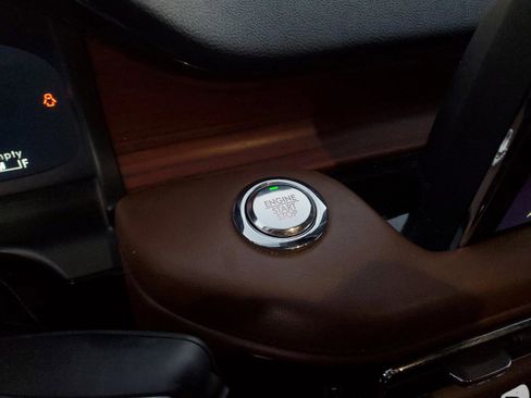 Used 2021 Lincoln Aviator Reserve w/ Equipment Group 201A image 29