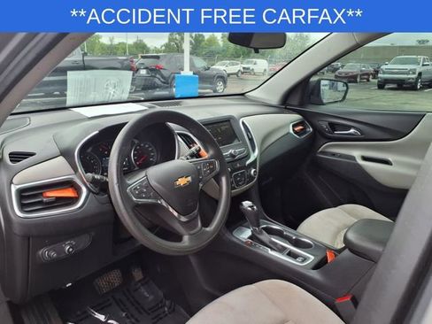 Used 2019 Chevrolet Equinox LT image 16