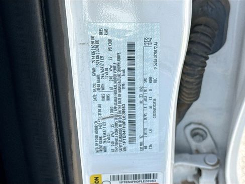 Used 2023 Ford Ranger XLT w/ Equipment Group 301A Mid AWD/4WD image 32