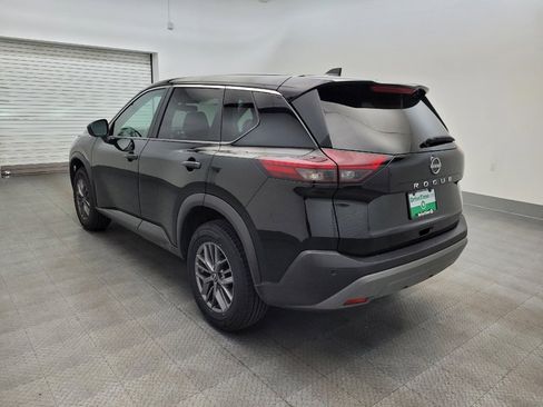 Used 2023 Nissan Rogue S image 5