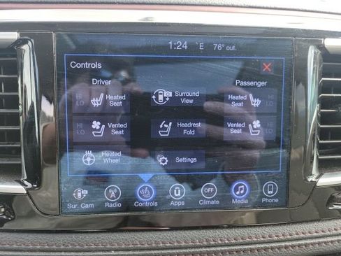 Used 2017 Chrysler Pacifica Limited w/ Advanced Safetytec Group image 17