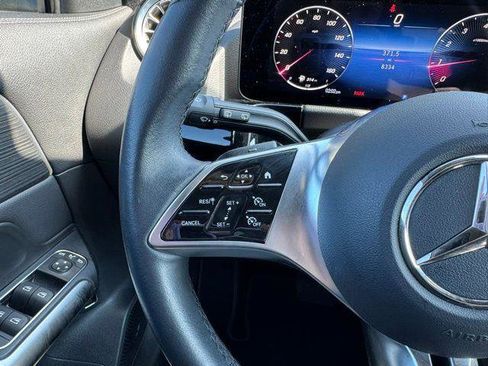 Certified 2025 Mercedes-Benz GLA 250 image 11