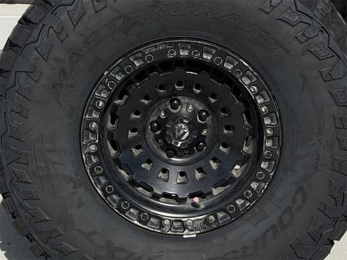 Used 2022 Jeep Gladiator Rubicon w/ LED Lighting Group image 9